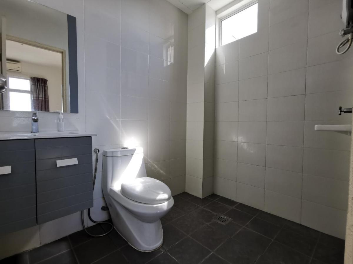 Homestay Sa De' Viana Apartment Kota Bharu Esterno foto